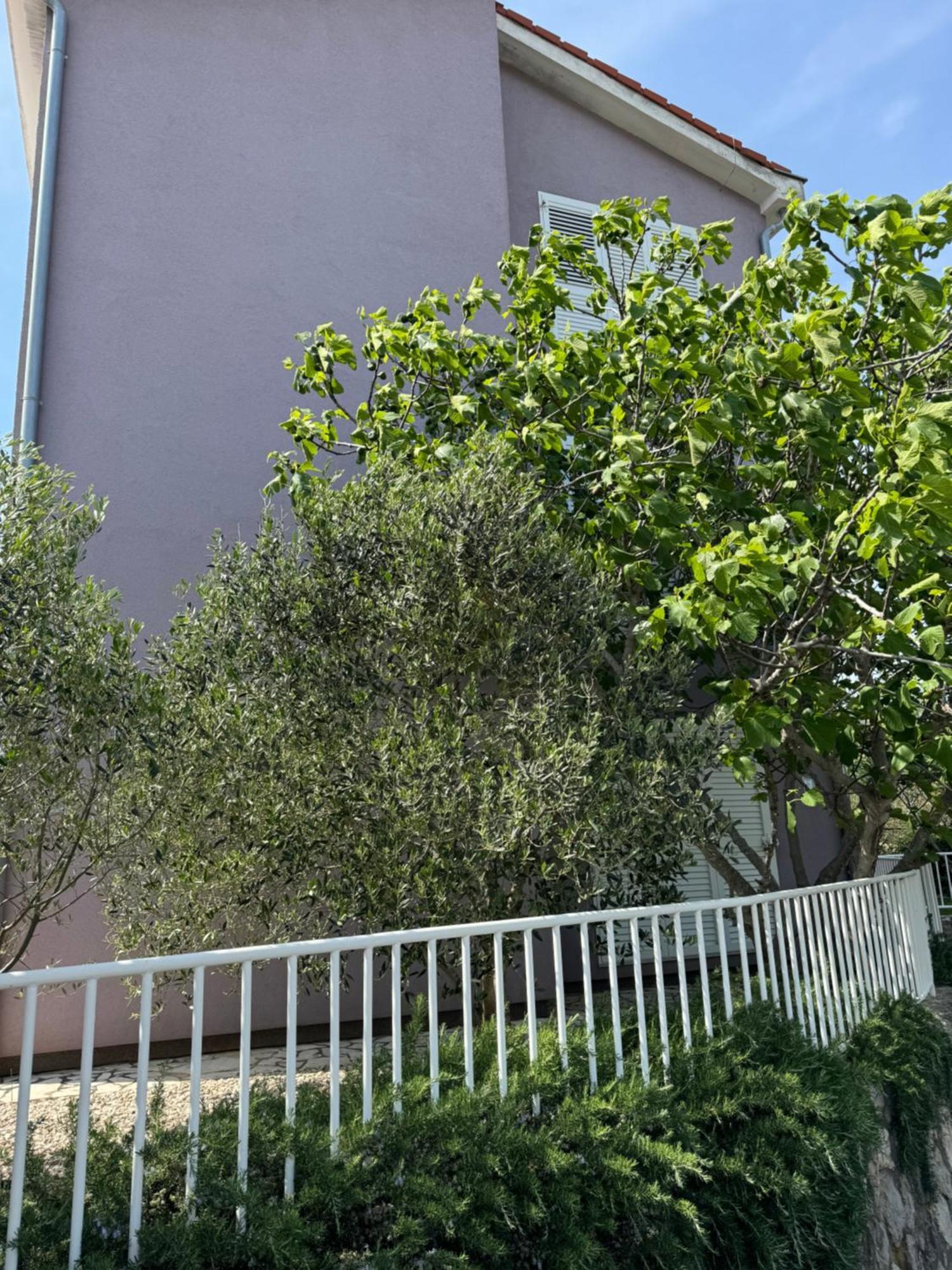 Apartmani Marija Klimno B Bagian luar foto