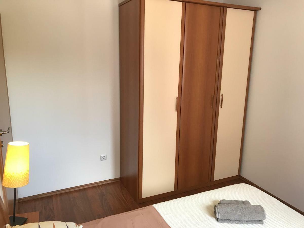 Apartmani Marija Klimno B Bagian luar foto