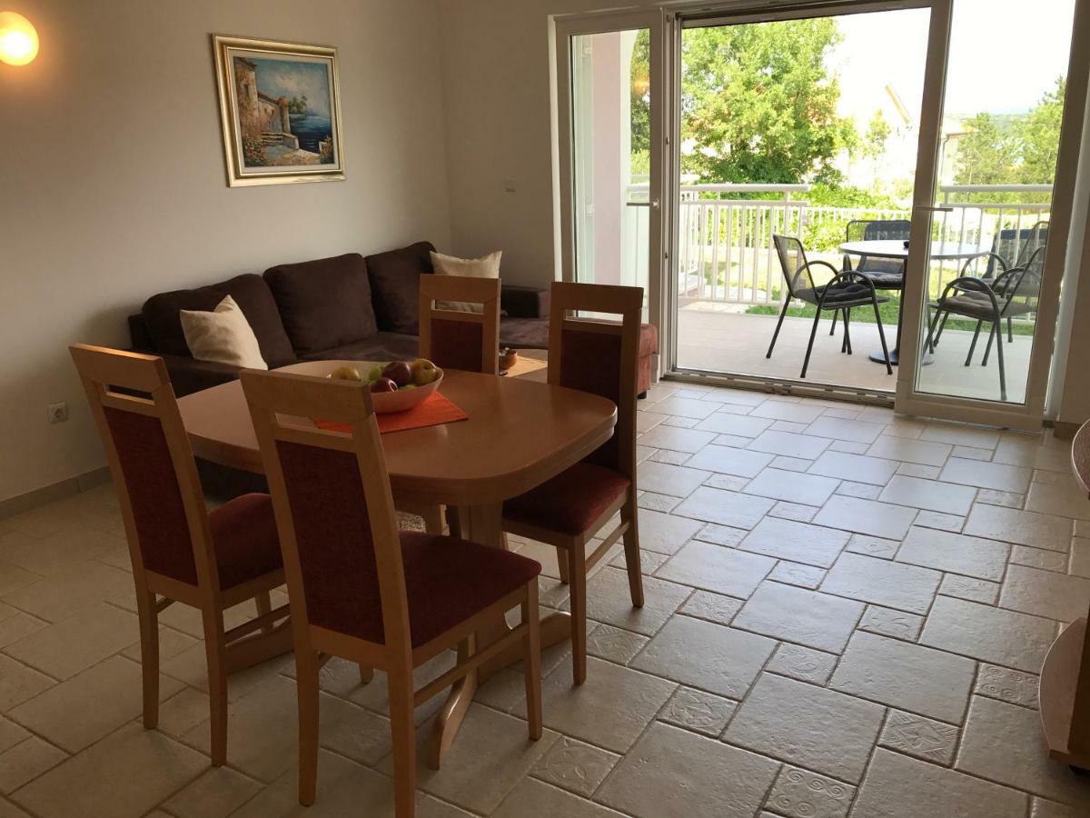 Apartmani Marija Klimno B Bagian luar foto