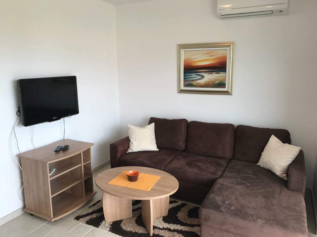 Apartmani Marija Klimno B Bagian luar foto