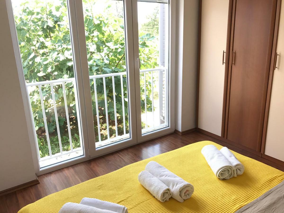 Apartmani Marija Klimno B Bagian luar foto